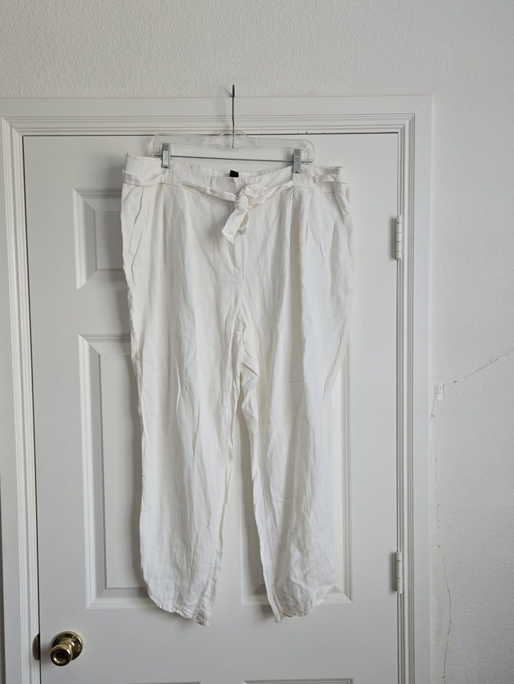 White Casual Tie-Waist Pants With Tie Belt